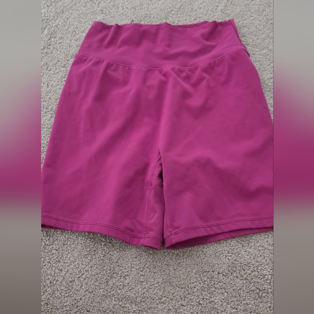 Ptula Shorts